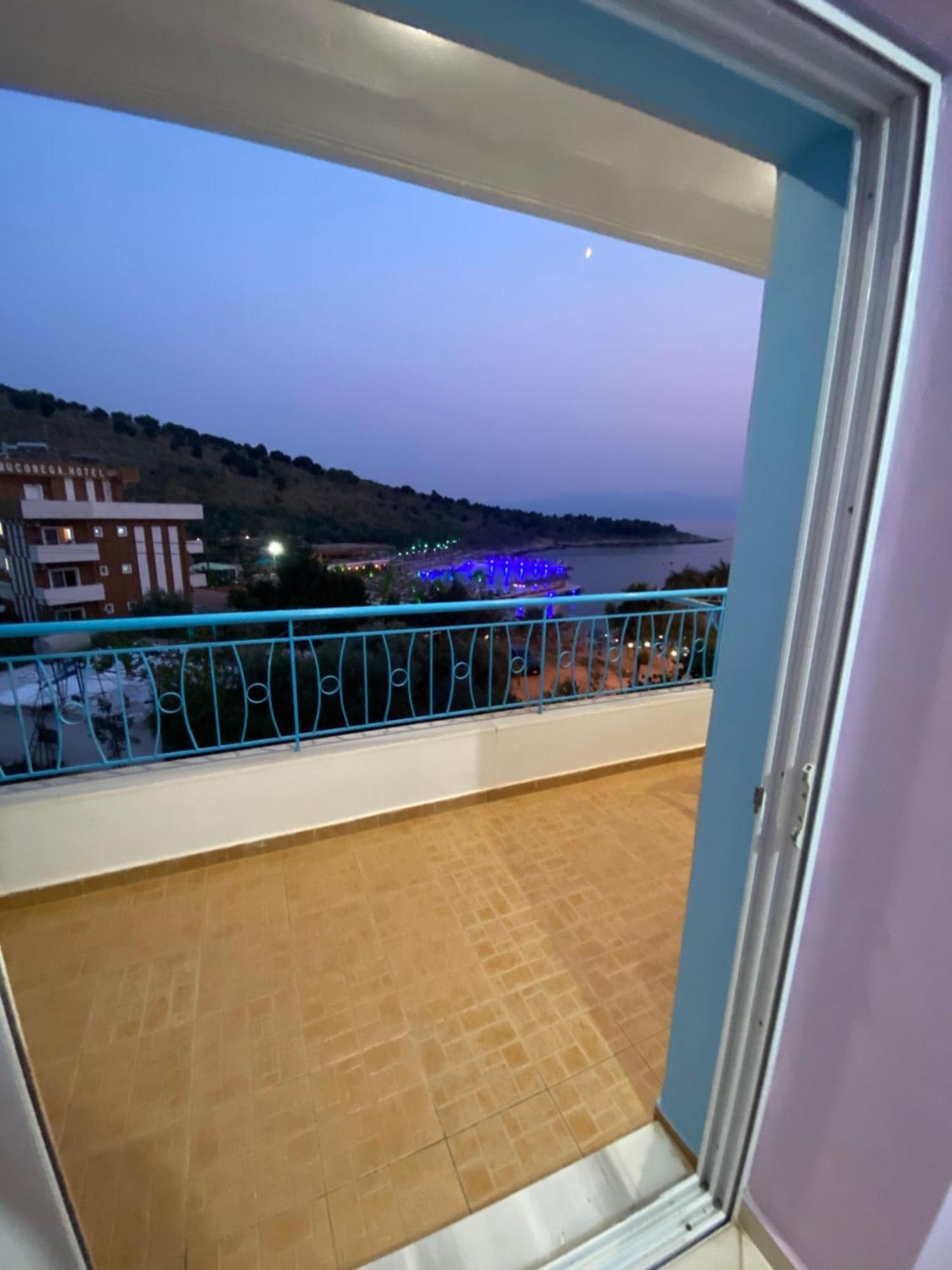Luxury Apartaments Rraku Sarande Bagian luar foto