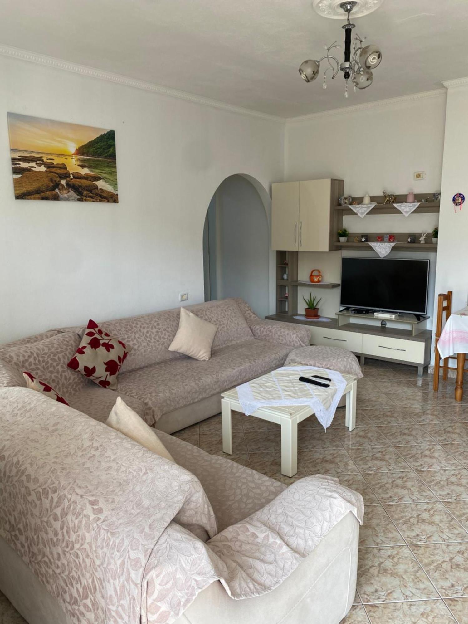Luxury Apartaments Rraku Sarande Bagian luar foto