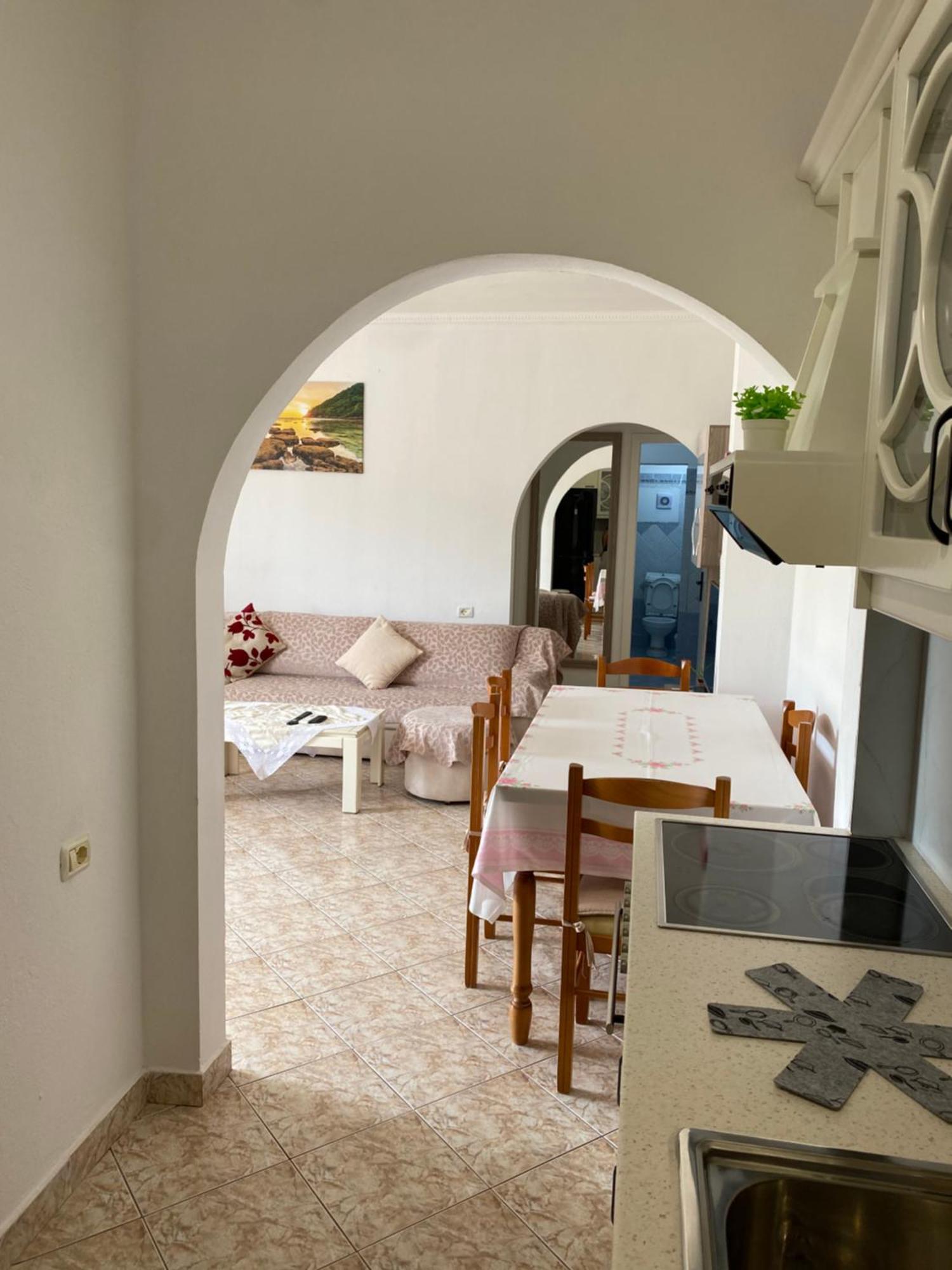 Luxury Apartaments Rraku Sarande Bagian luar foto