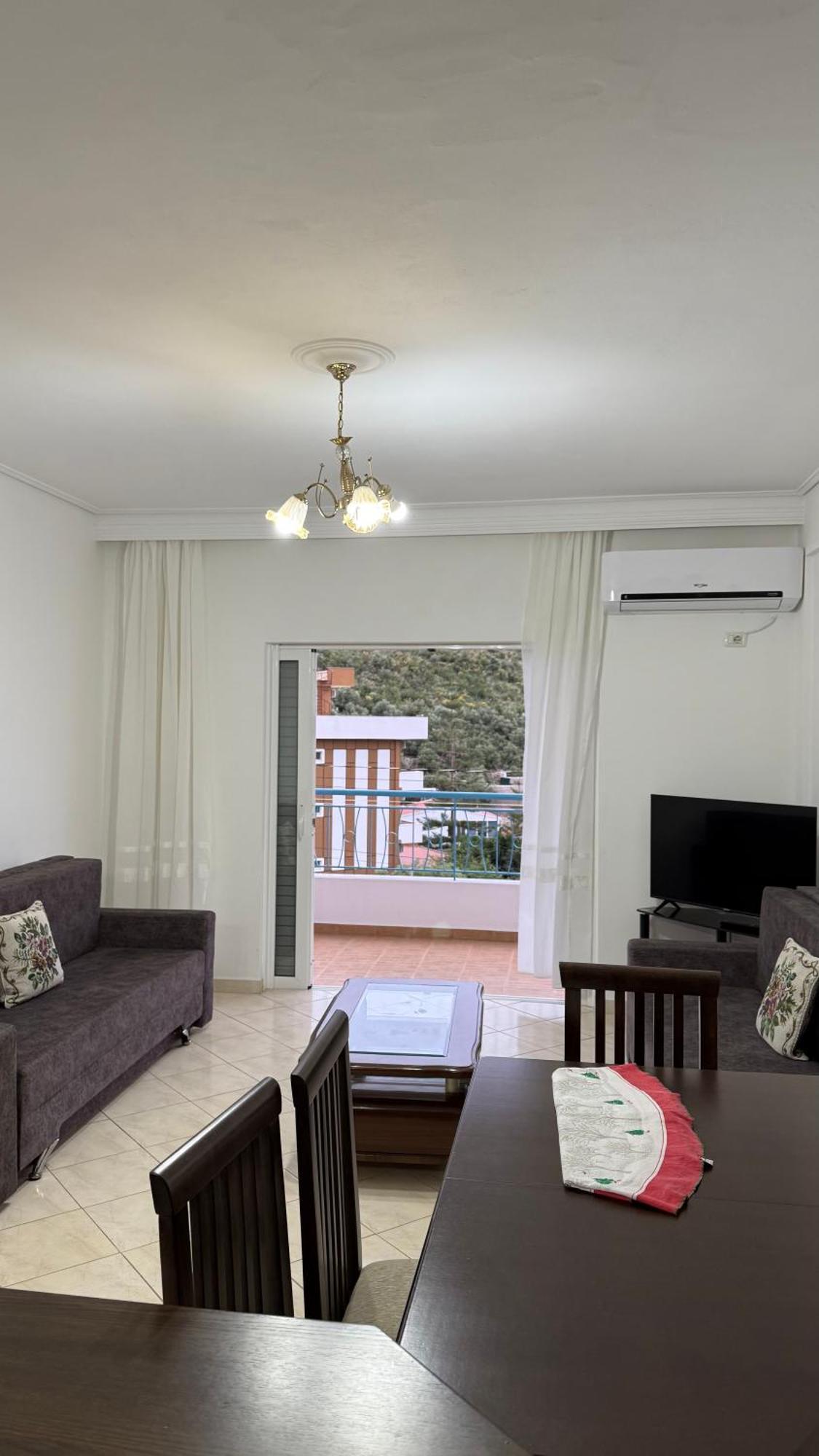 Luxury Apartaments Rraku Sarande Bagian luar foto