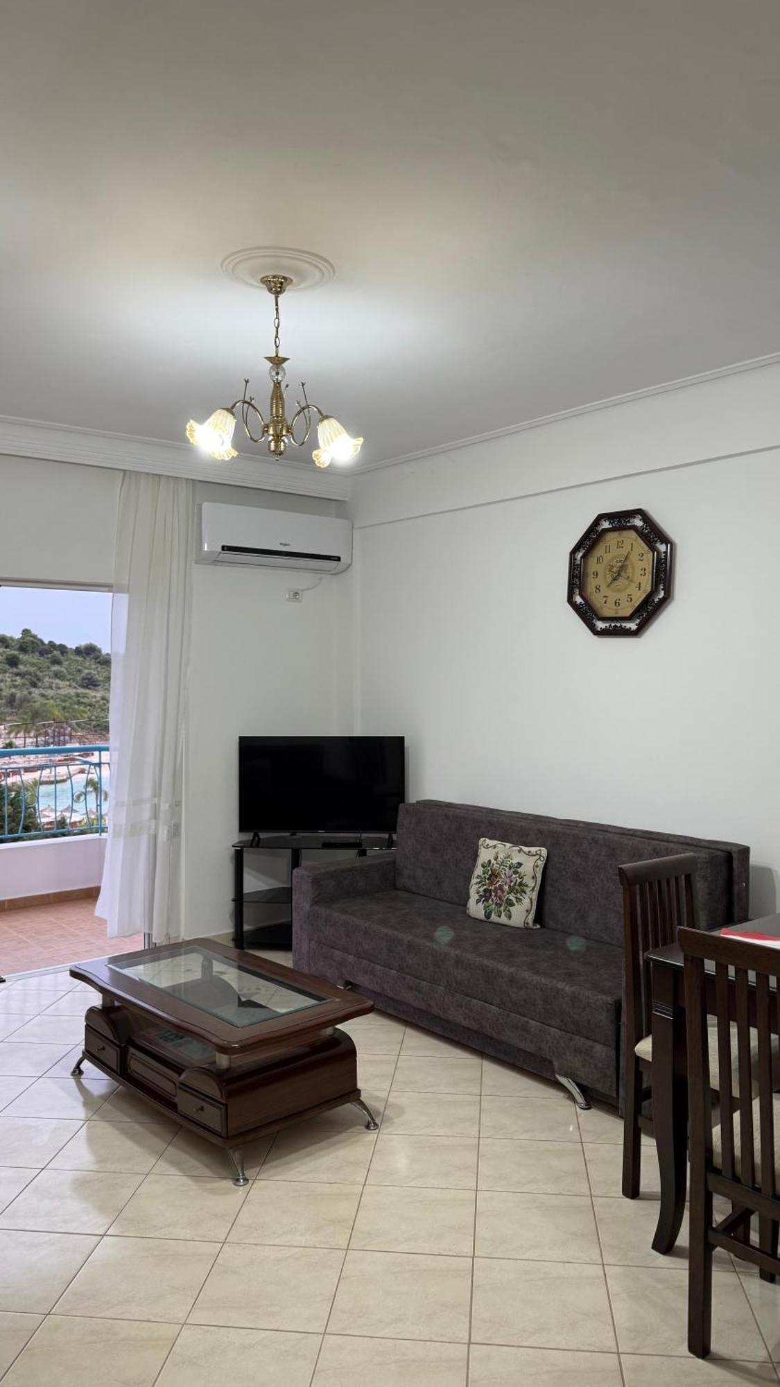 Luxury Apartaments Rraku Sarande Bagian luar foto