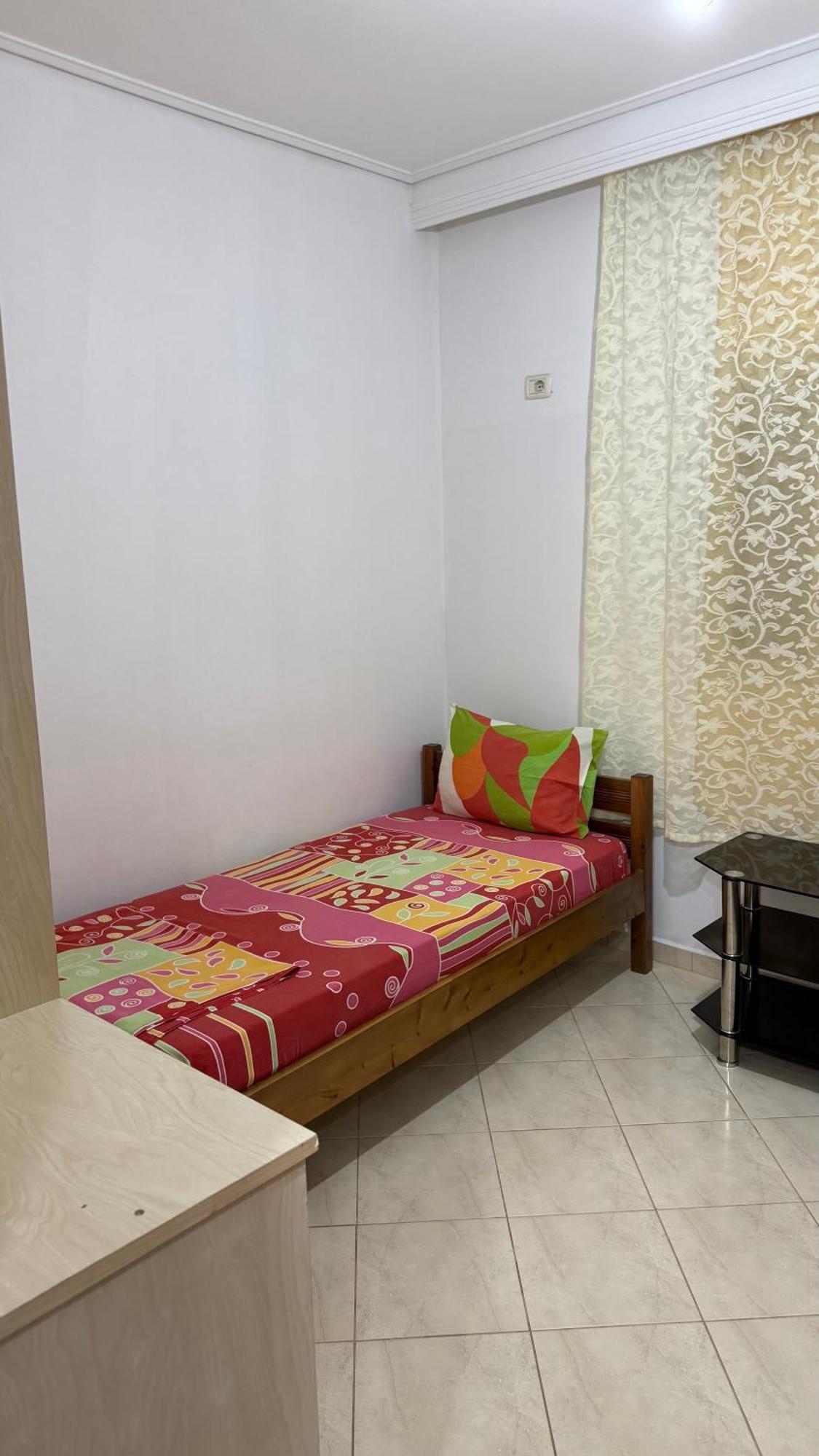 Luxury Apartaments Rraku Sarande Bagian luar foto