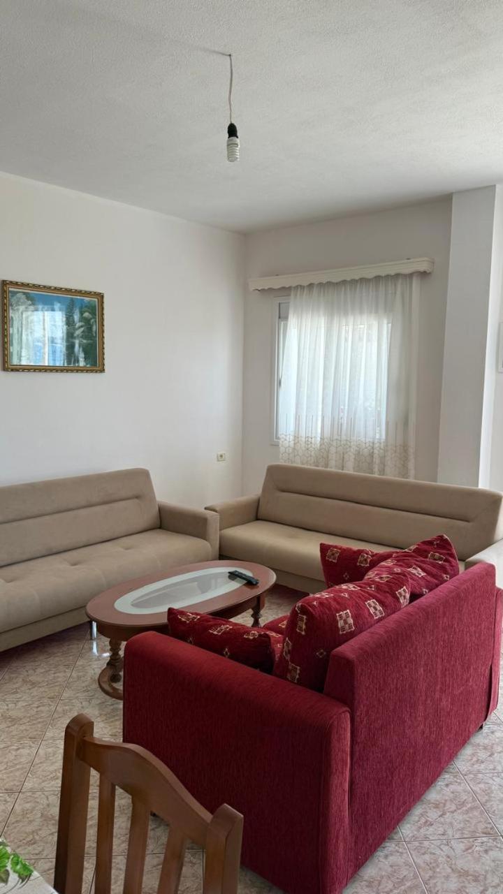 Luxury Apartaments Rraku Sarande Ruang foto